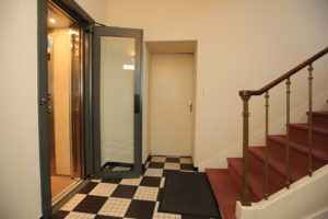 réalisation ascenseur SACHOT à la congrégation des sacrés cœurs de mormaisons à la roche sur yon